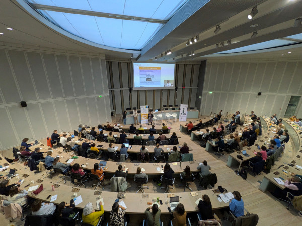 Photo_journee_technique_regionale_reemploi_materiaux_du_BTP__Pleniere_ouverture